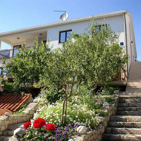 Studio 4496b * Orebić